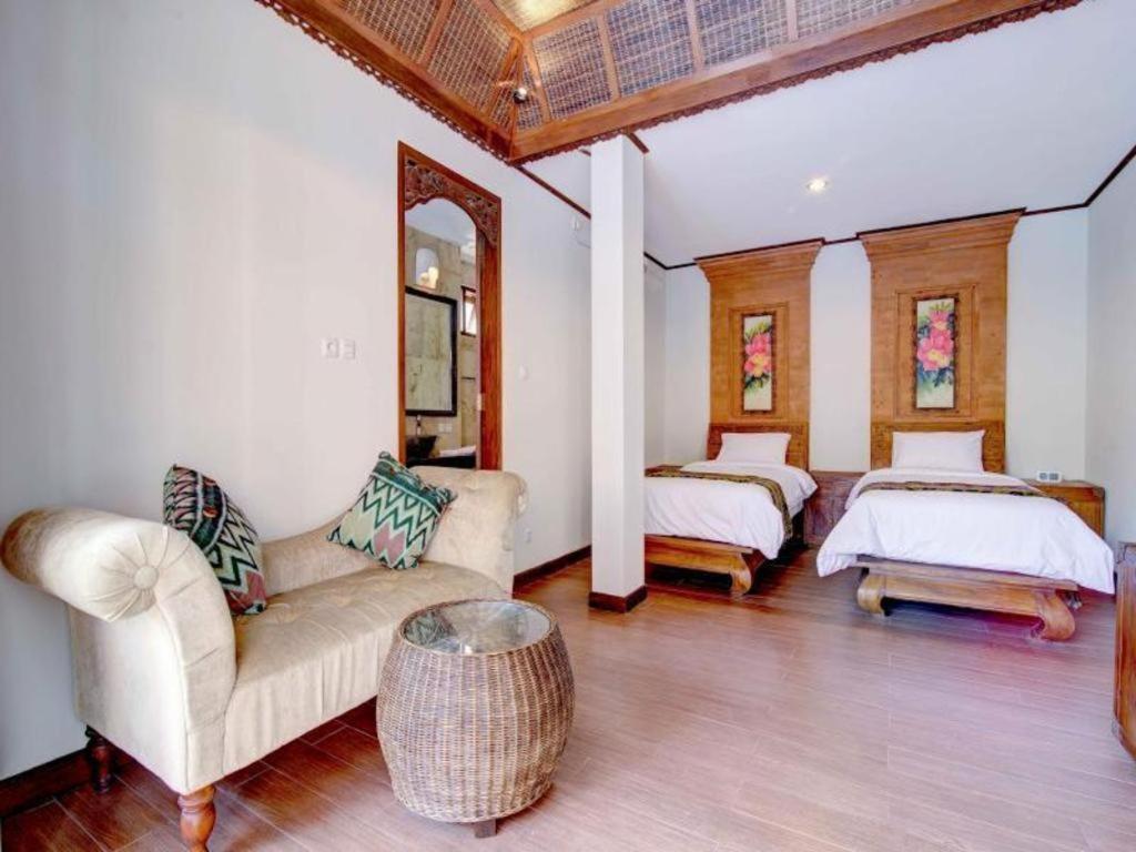 Hastinapura Residence Jimbaran  Exterior photo