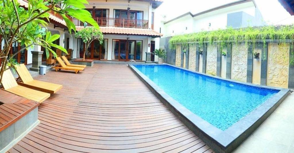 Hastinapura Residence Jimbaran  Exterior photo