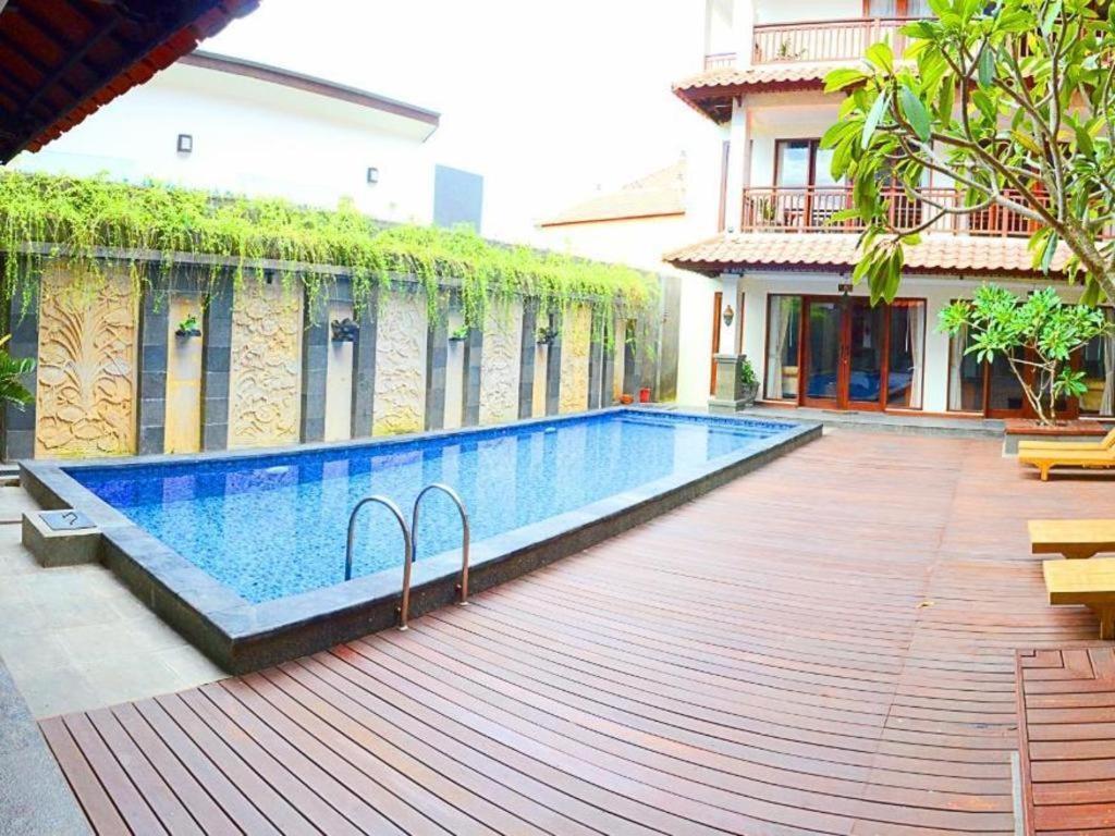 Hastinapura Residence Jimbaran  Exterior photo