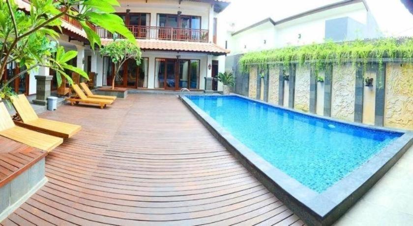 Hastinapura Residence Jimbaran  Exterior photo