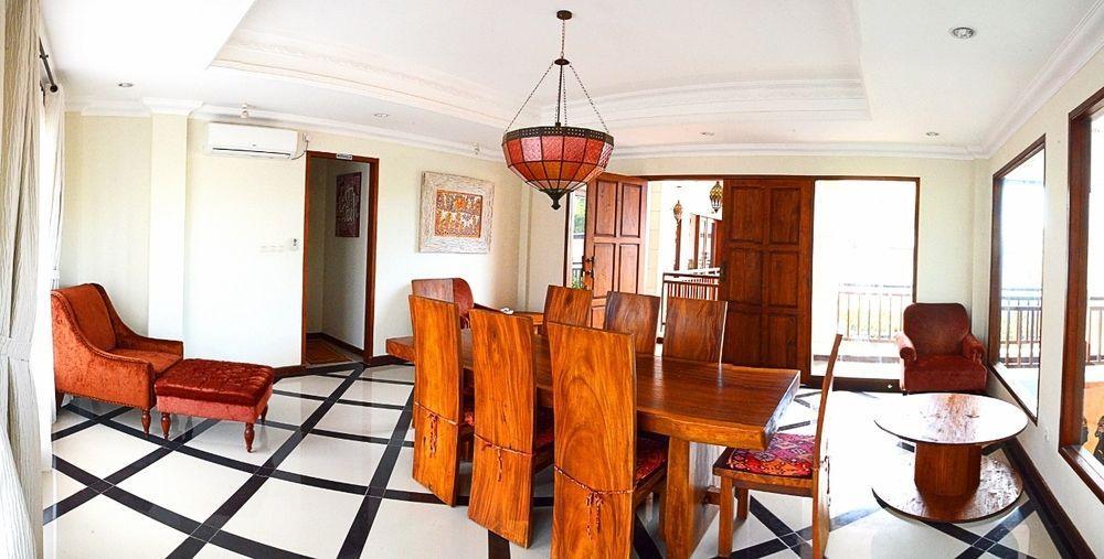 Hastinapura Residence Jimbaran  Exterior photo
